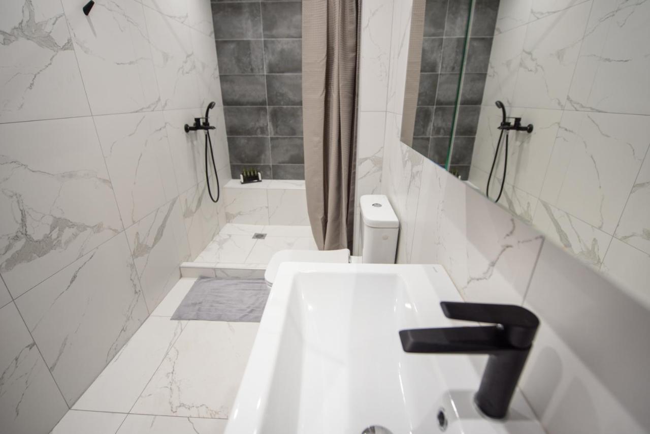 Sea & City Luxury Suite Thessaloníki Exteriör bild
